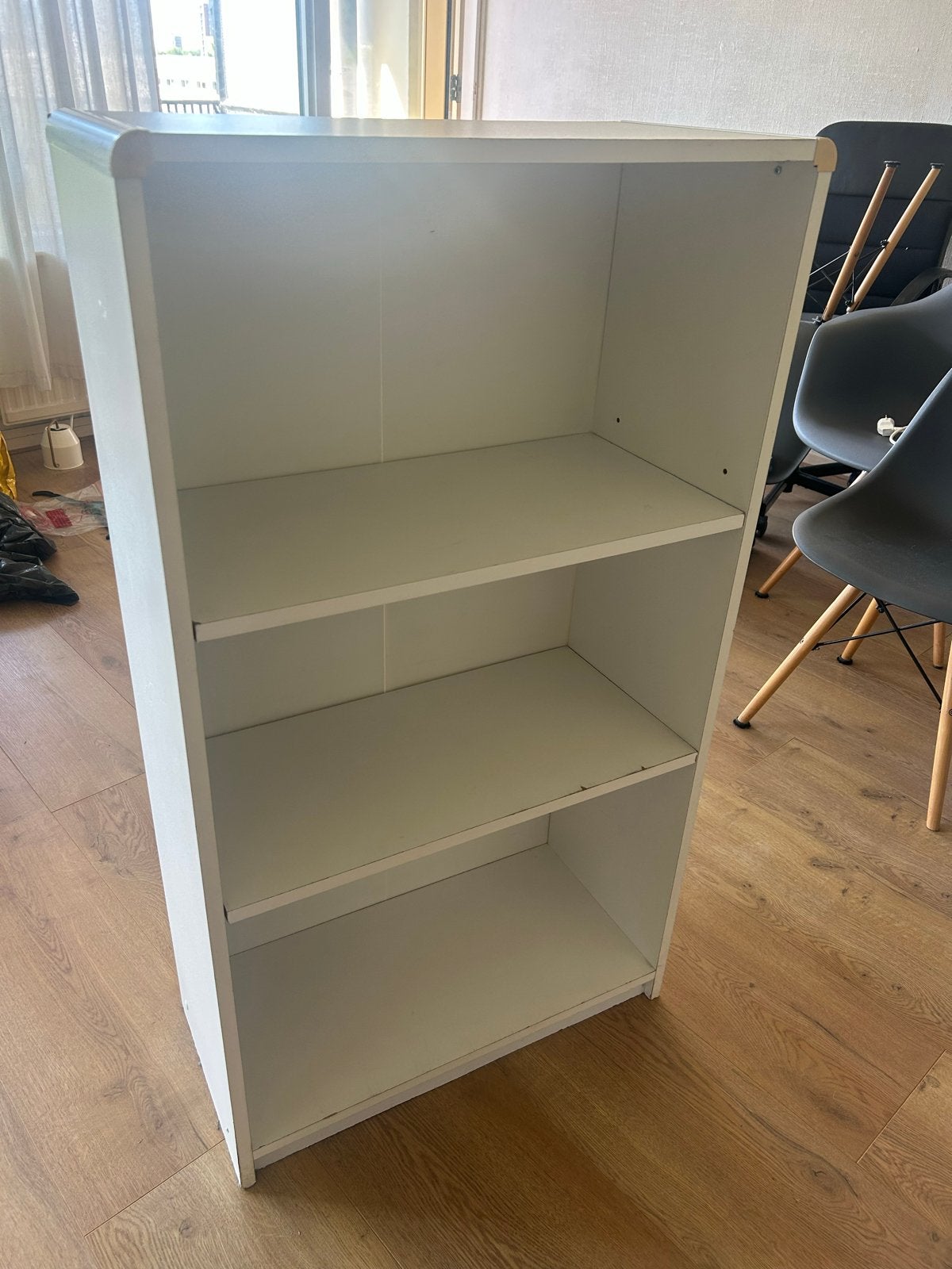 Witte kast - 110x60x28,5 cm, Ophalen, Met plank(en), Gebruikt, 100 tot 150 cm