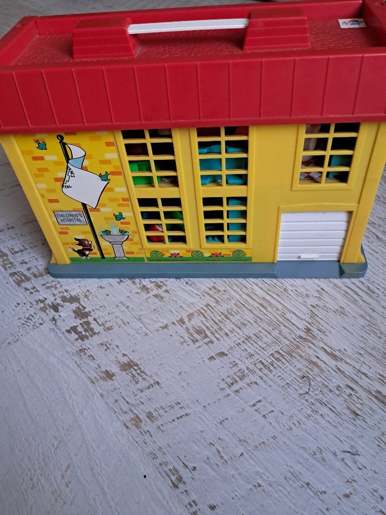 Vintage Fisher-Price Speelset - Ziekenhuis/Bus Stop, Ophalen, Gebruikt, Speelset
