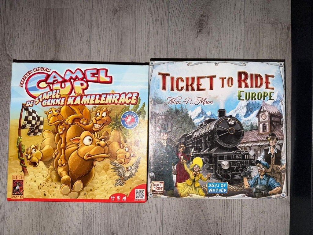 Ticket to Ride en Camel Up, Ophalen of Verzenden, Zo goed als nieuw