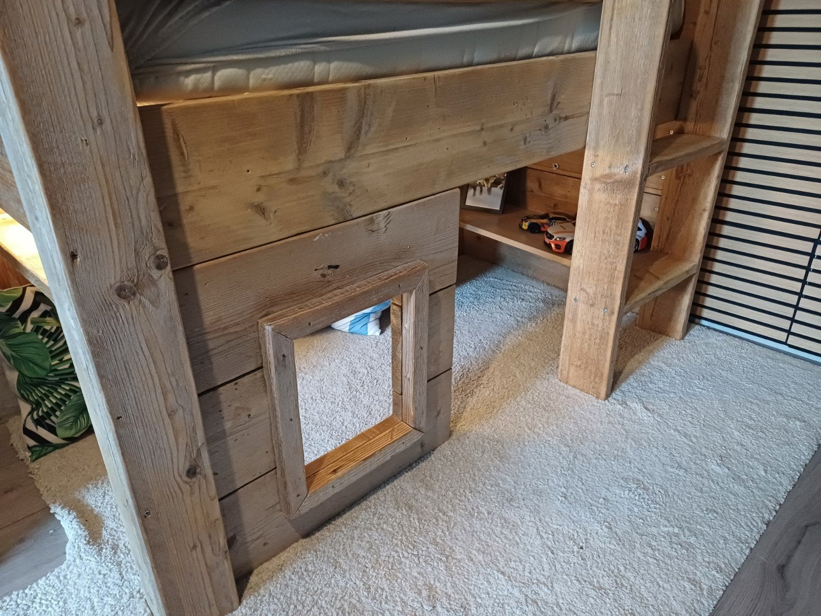 steigerhout half hoogslaper, Ophalen, Zo goed als nieuw, Halfhoogslaper