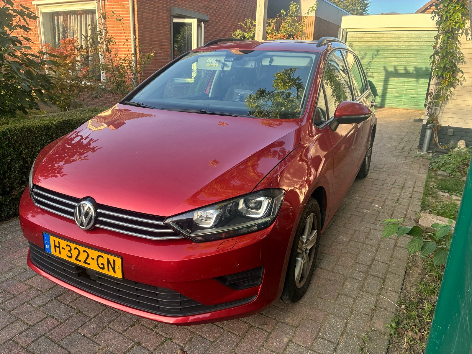 Volkswagen Golf Sportsvan 1.4 TSI 110KW 2014 Rood, Auto's, Voorwielaandrijving, 4 cilinders, Golf Sportsvan, 1395 cc