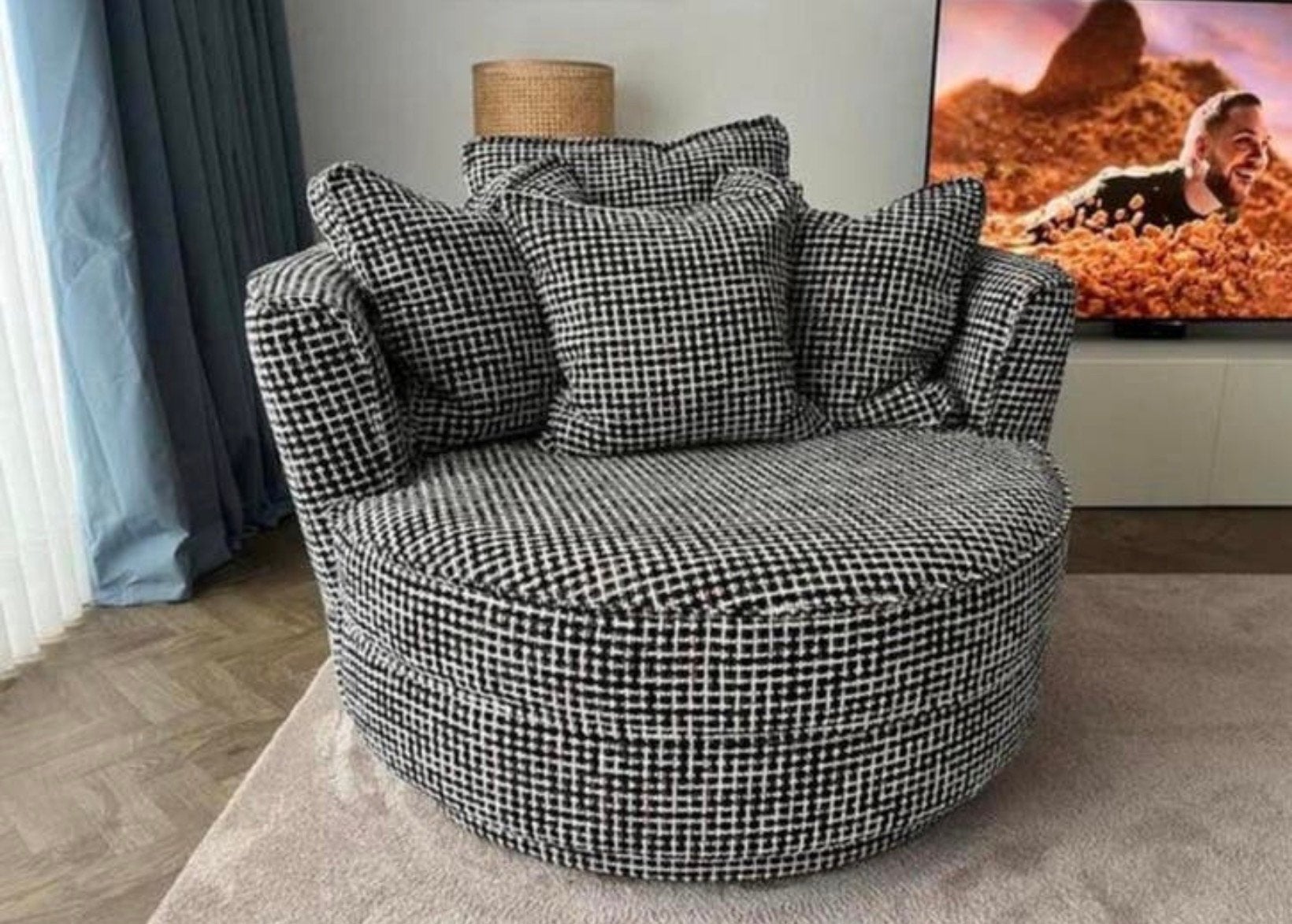 Grote ronde draai fauteuil, Huis en Inrichting, Fauteuils, Ophalen, Zo goed als nieuw, Stof