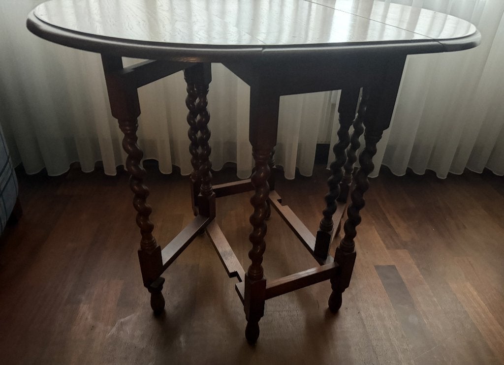 heel apart tafeltje ovaal, Huis en Inrichting, Ophalen, 50 tot 100 cm, Eikenhout, Zo goed als nieuw