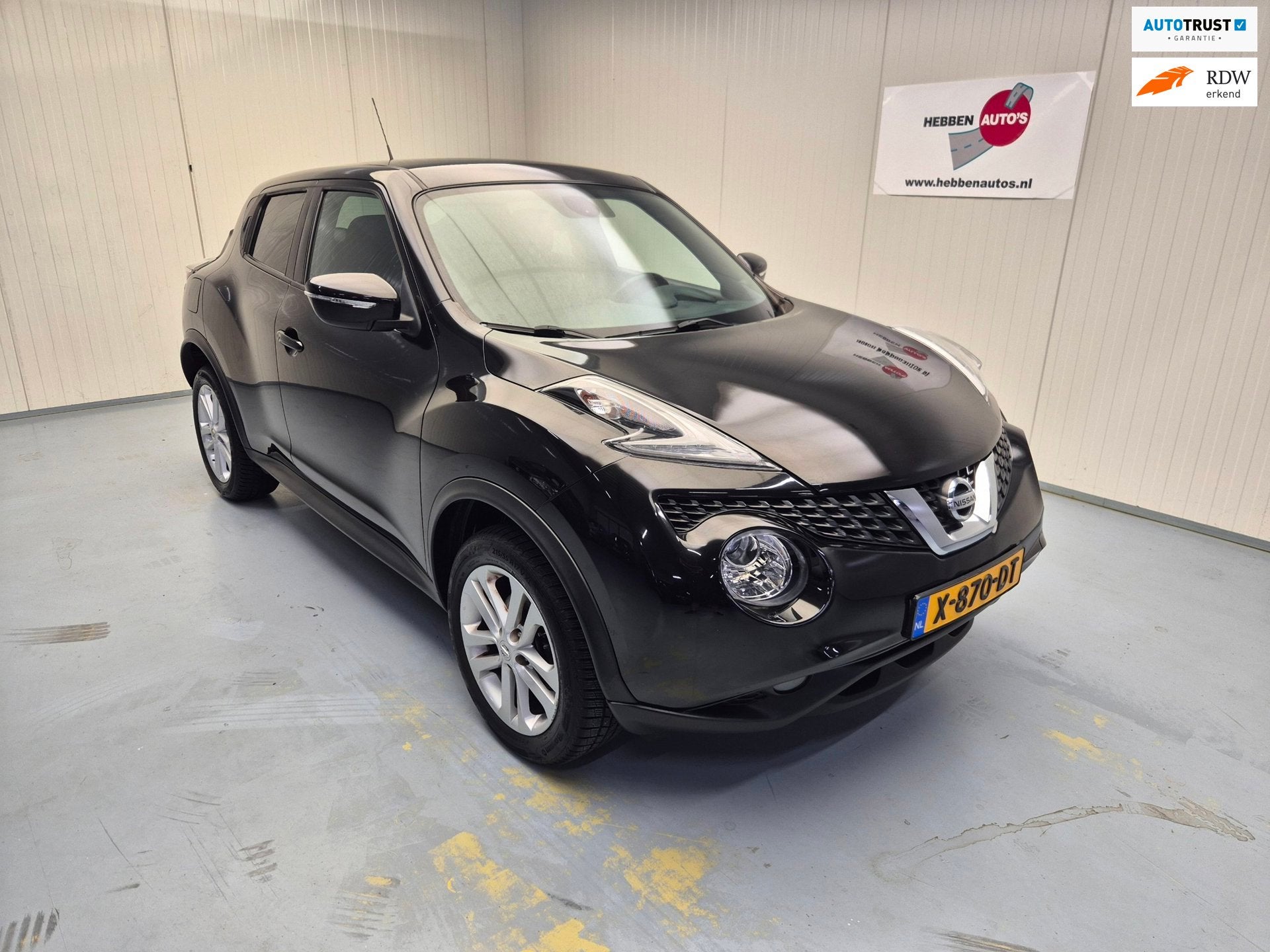 Nissan Juke 1.2 DIG-T S/S N-Connecta Navi Camera Ecc Cruise, Auto's, Voorwielaandrijving, 116 pk, Zwart, Bedrijf