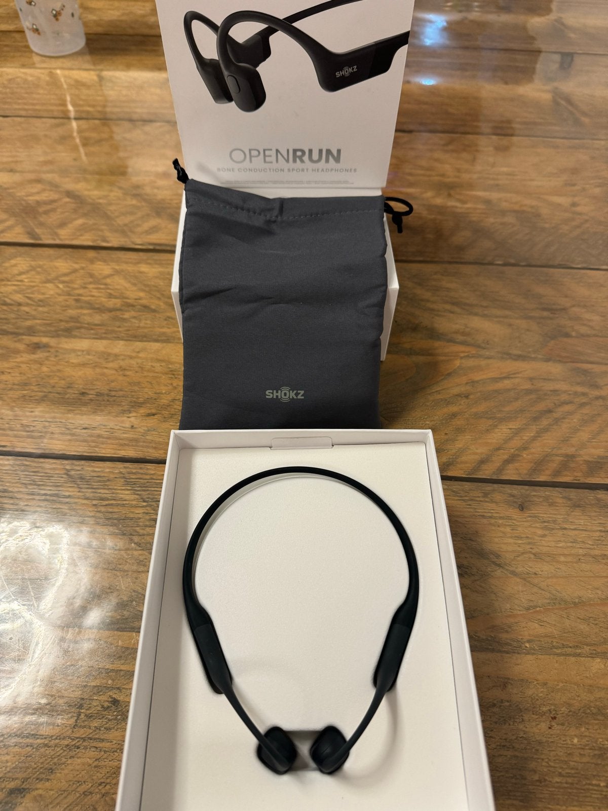 Shokz OpenRun Bone Conduction Sport Koptelefoon Zwart, Bluetooth, Bone conduction, Ophalen of Verzenden, Zo goed als nieuw