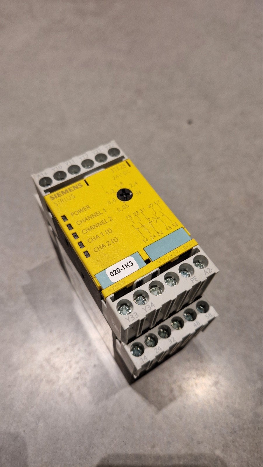 Siemens Sirius Veiligheidsrelais 3SK1121-1BB40, Hobby en Vrije tijd, Ophalen of Verzenden