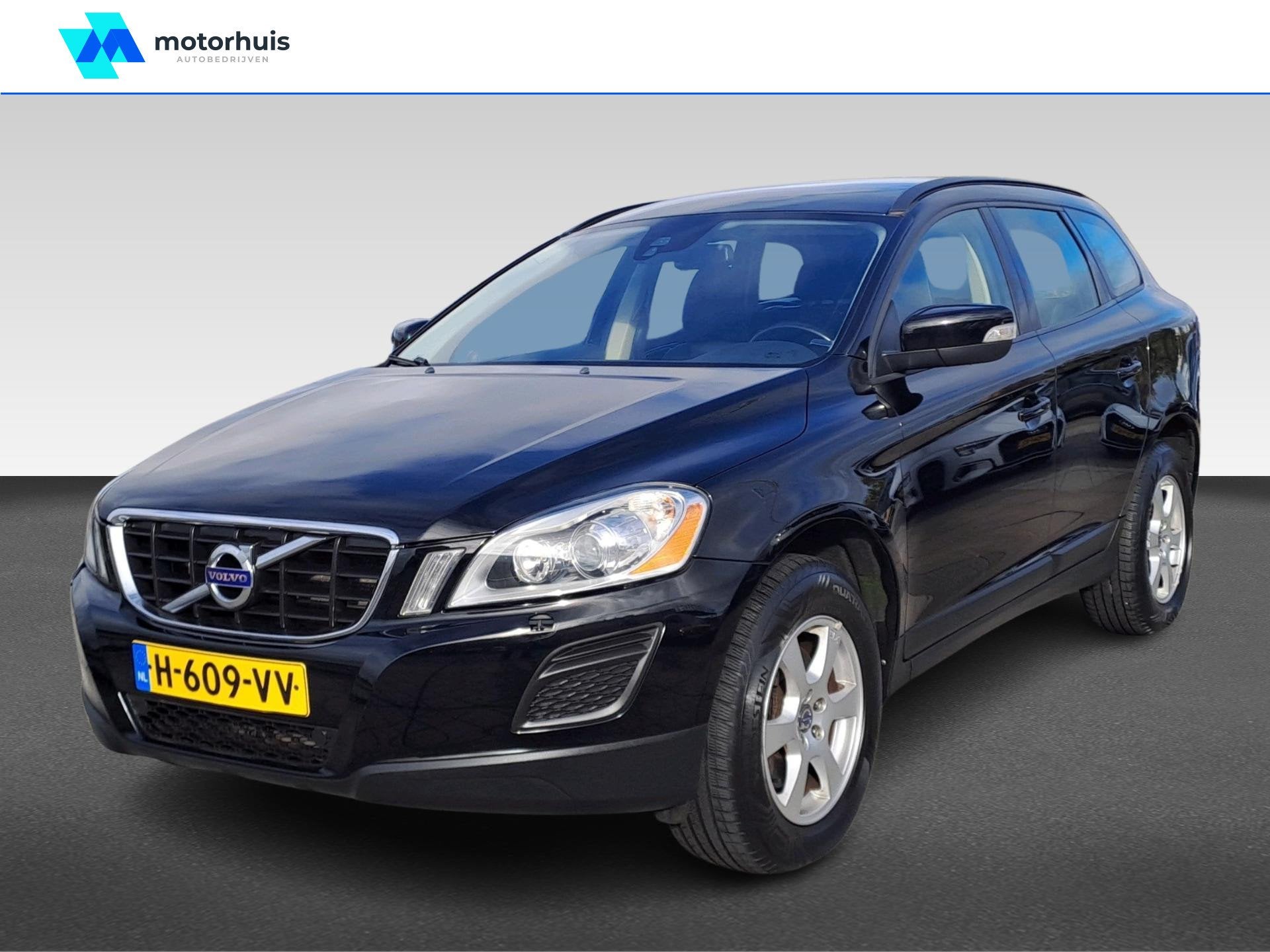 Volvo XC60 T5 240pk Powershift FWD Automaat Momentum