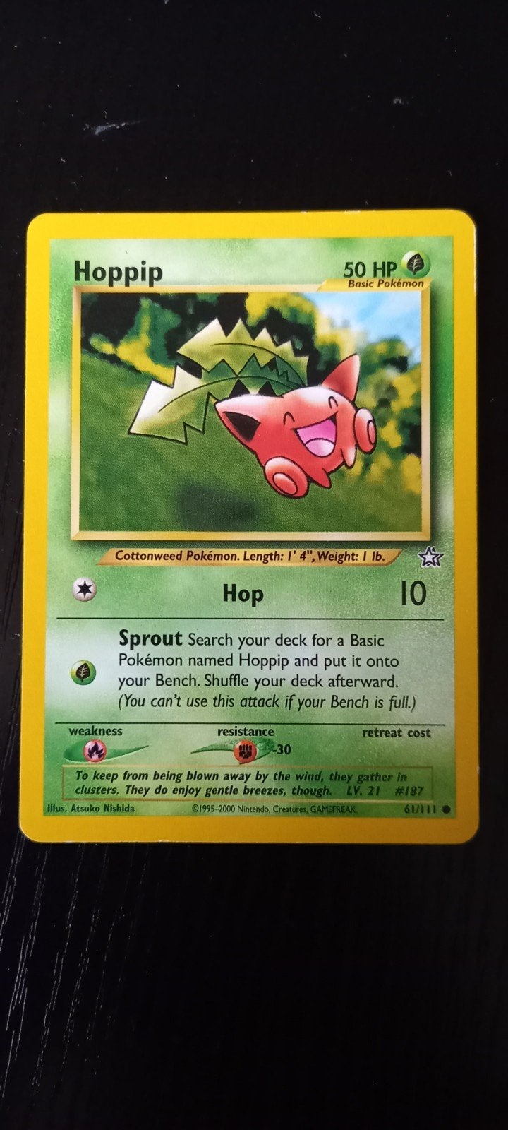Hoppip Pokémon Kaart (61/111) - Basic Pokémon 50 HP, Ophalen of Verzenden, Gebruikt, Losse kaart