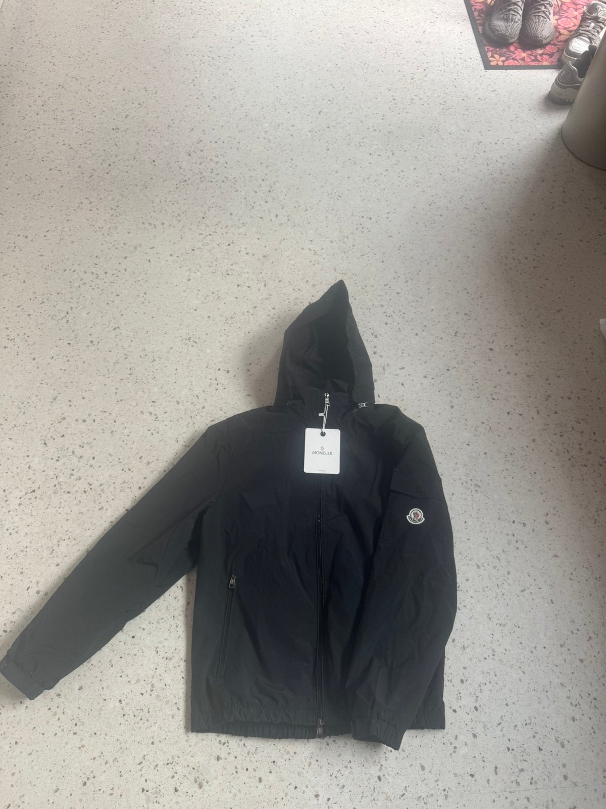 Moncler windbreker, Ophalen of Verzenden, Nieuw, Maat 48/50 (M), Zwart