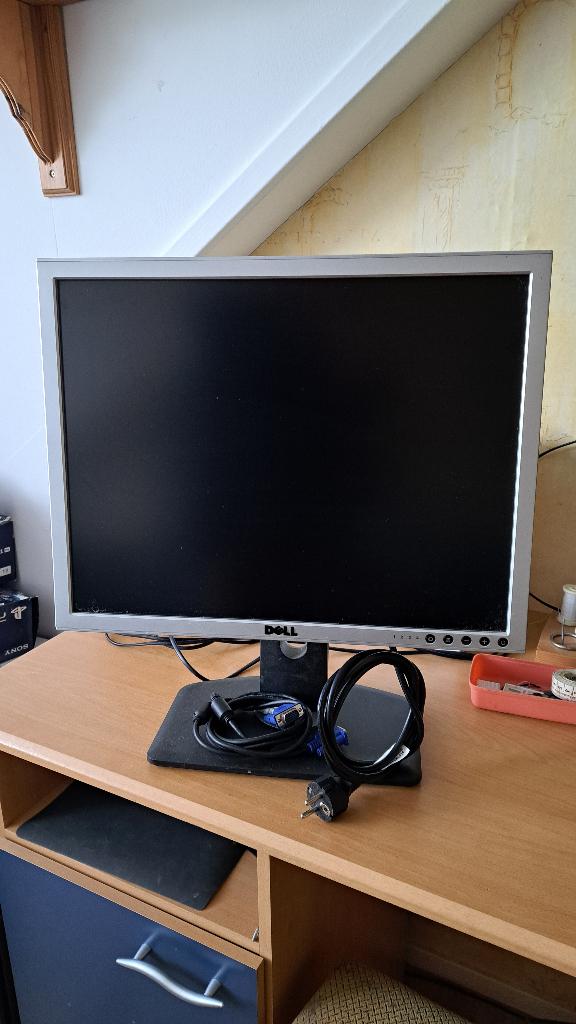 Dell monitor 17 inch, Computers en Software, Monitoren, Ophalen, Gebruikt, 3 tot 5 ms, Overige resoluties
