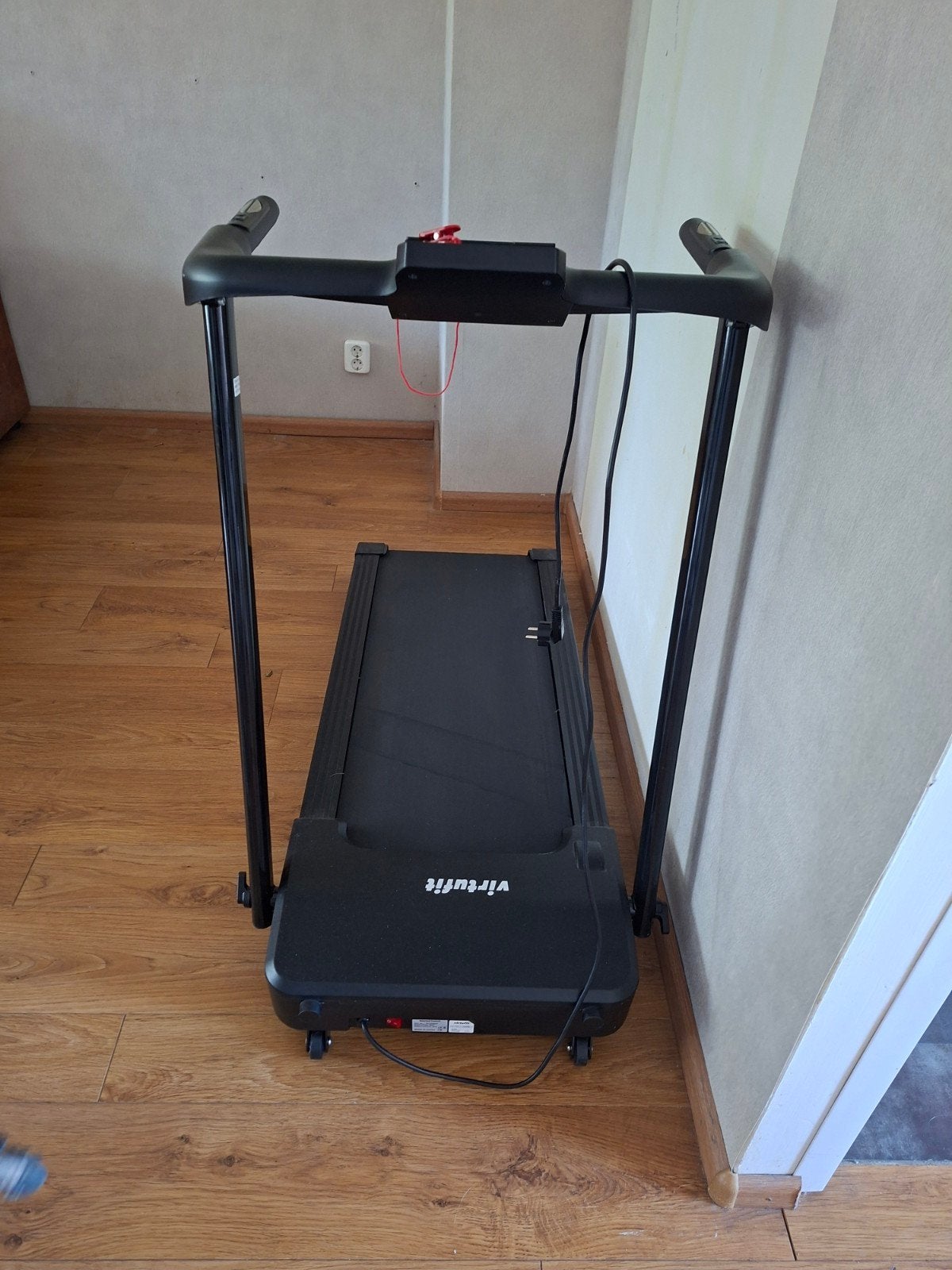 VirtuFit Loopband TA-50i - Compact en Opvouwbaar, Ophalen