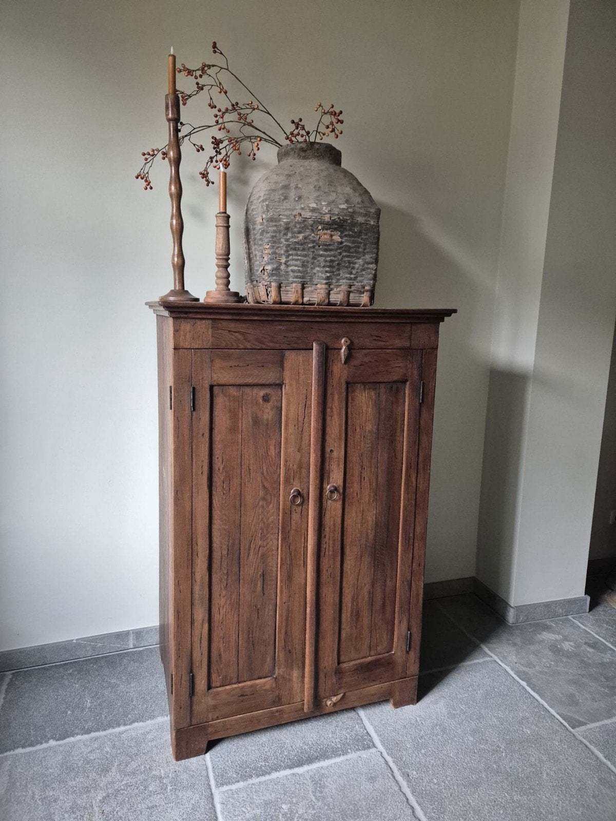 massief eiken televisie kast., Antiek en Kunst, Ophalen