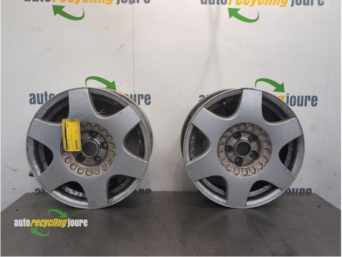 Sportvelgen Set van een Volkswagen Beetle, Gebruikt, -, -, 3 maanden garantie