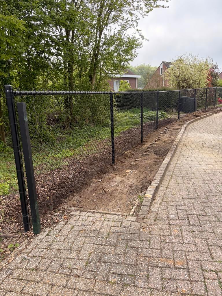 Zwart gaas hekwerk - 8 meter, Ophalen, Zo goed als nieuw, IJzer, Gaashekwerk
