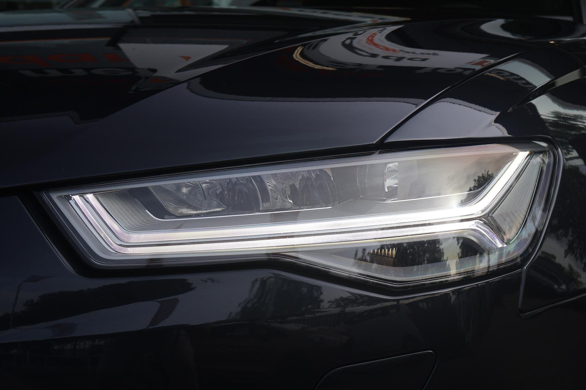 Audi A6 1.8 TFSI Avant S-Line 190pk I Navigatie I Climate |, Auto's, Met garantie (alle), Blauw, Leder en Stof, Origineel Nederlands