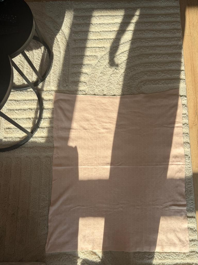 babydeken Fendi 80 x 100 cm, Kinderen en Baby's, Ophalen of Verzenden, Nieuw, 85 tot 100 cm, Deken