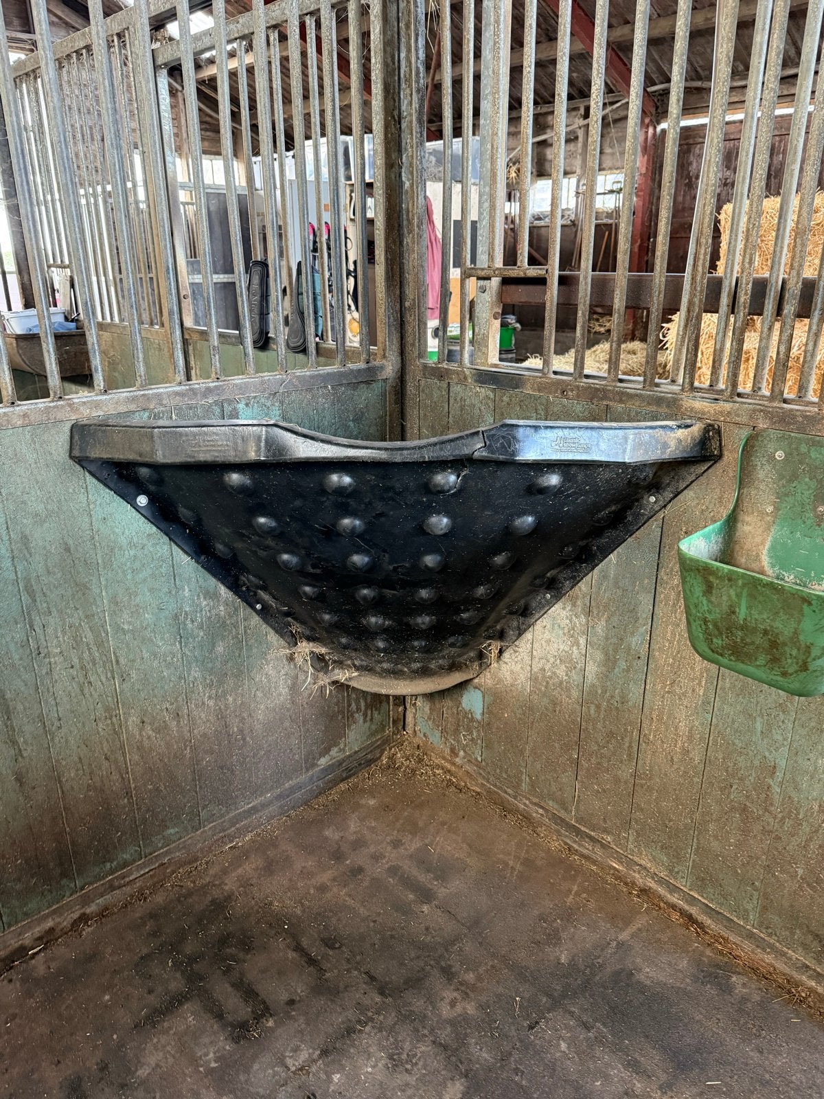 Haybar / hooibak / slowfeeder, Dieren en Toebehoren, Ophalen, Gebruikt