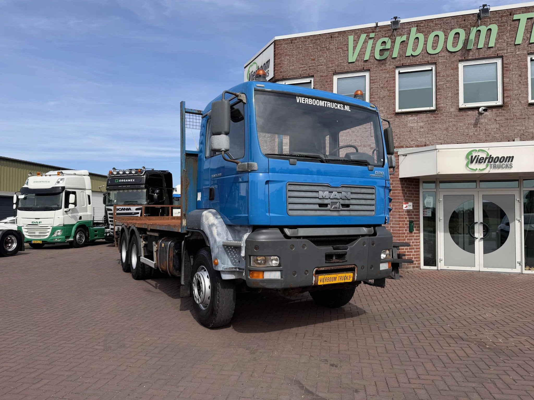 MAN TGA 26.350 TGA 26.350 6X4 / manual gearxbox / steel spri, Achterwielaandrijving, Handgeschakeld, Euro 4, Te koop