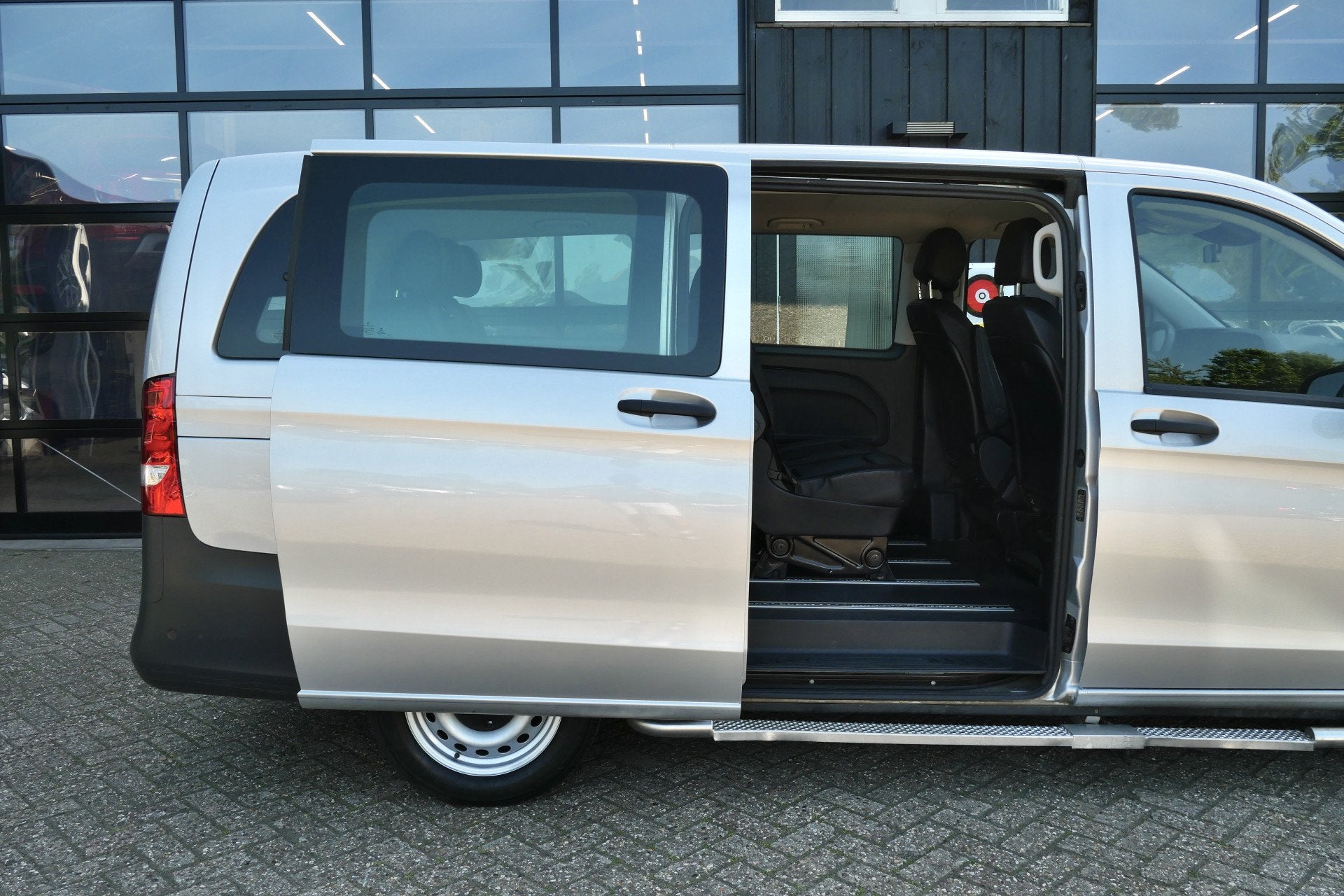 Mercedes-Benz Vito Tourer 114 CDI Select Lang Automaat | 7-, Auto's, Gebruikt, 2000 kg, 7 stoelen, Origineel Nederlands