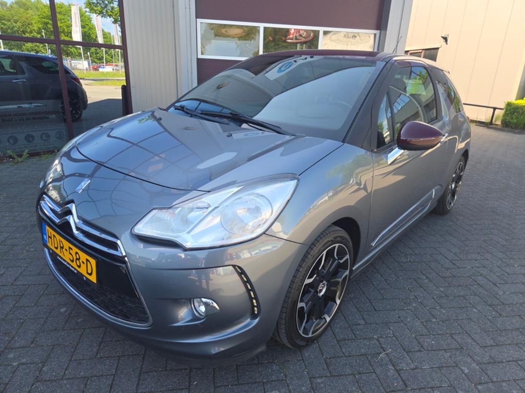 Citroën DS3 1.6 THP 2011 Grijs/rood weinig kms, 15 km/l, Leder, Handgeschakeld, 570 kg