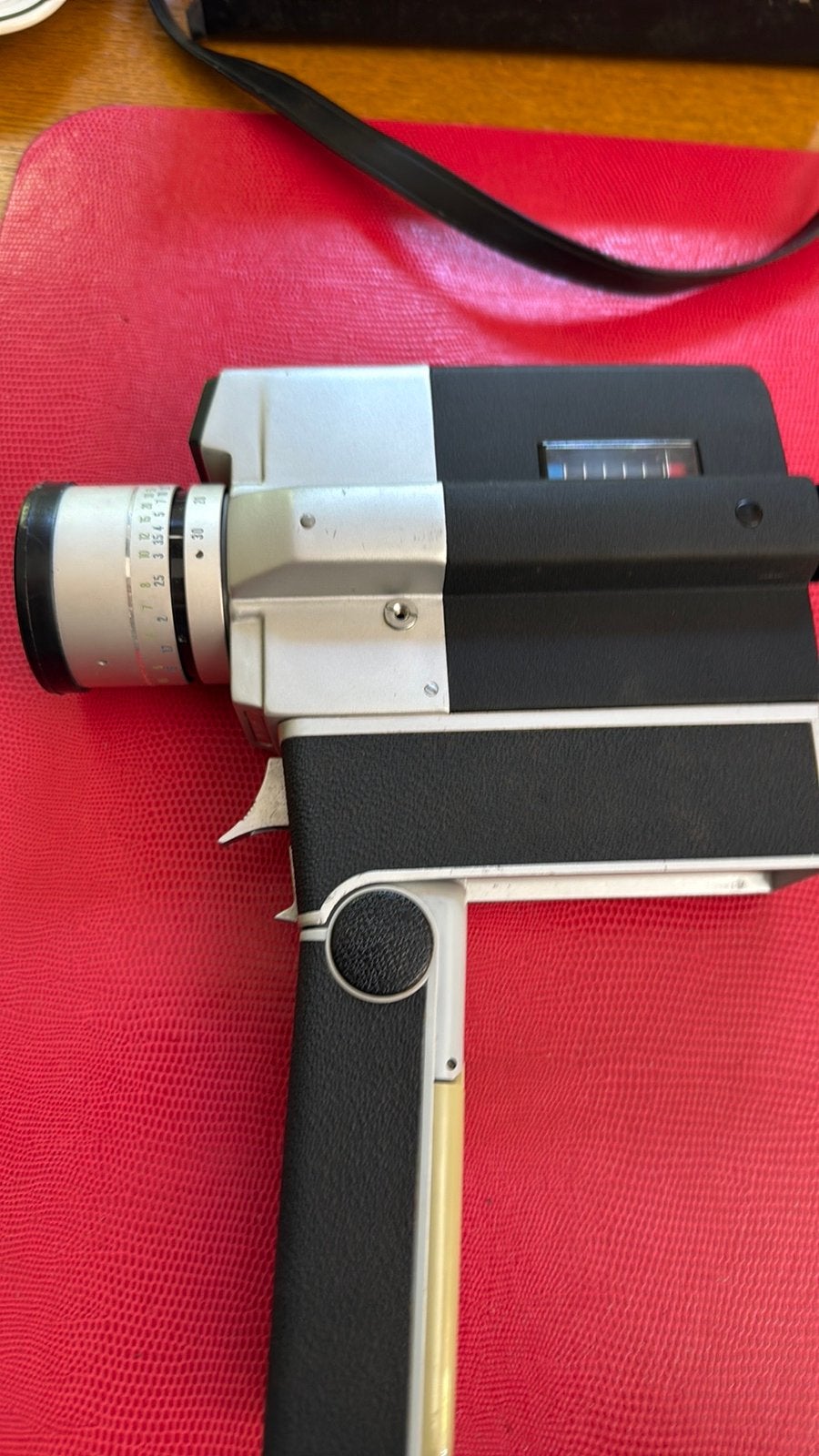 Sankyo super cm 300, Ophalen, 8mm