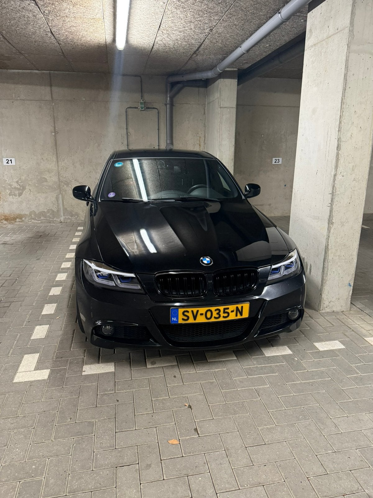 BMW 3-Serie 2.0 I 320 2009 M sport, Achterwielaandrijving, 1995 cc, Zwart, 4 cilinders