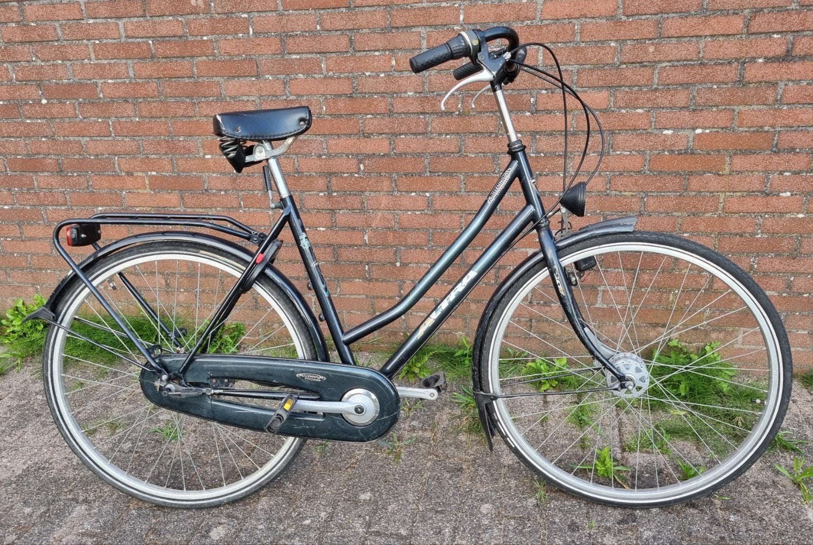 Damesfiets 28 inch, Fietsen en Brommers, Fietsen | Dames | Damesfietsen, Versnellingen, Trommelrem, Ophalen, Overige merken