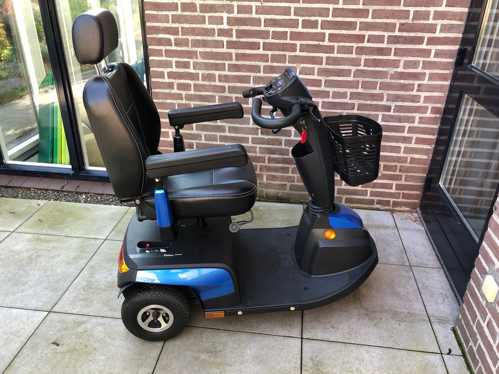 Invacare metro scootmobiel, Ophalen, Zo goed als nieuw, Invacare