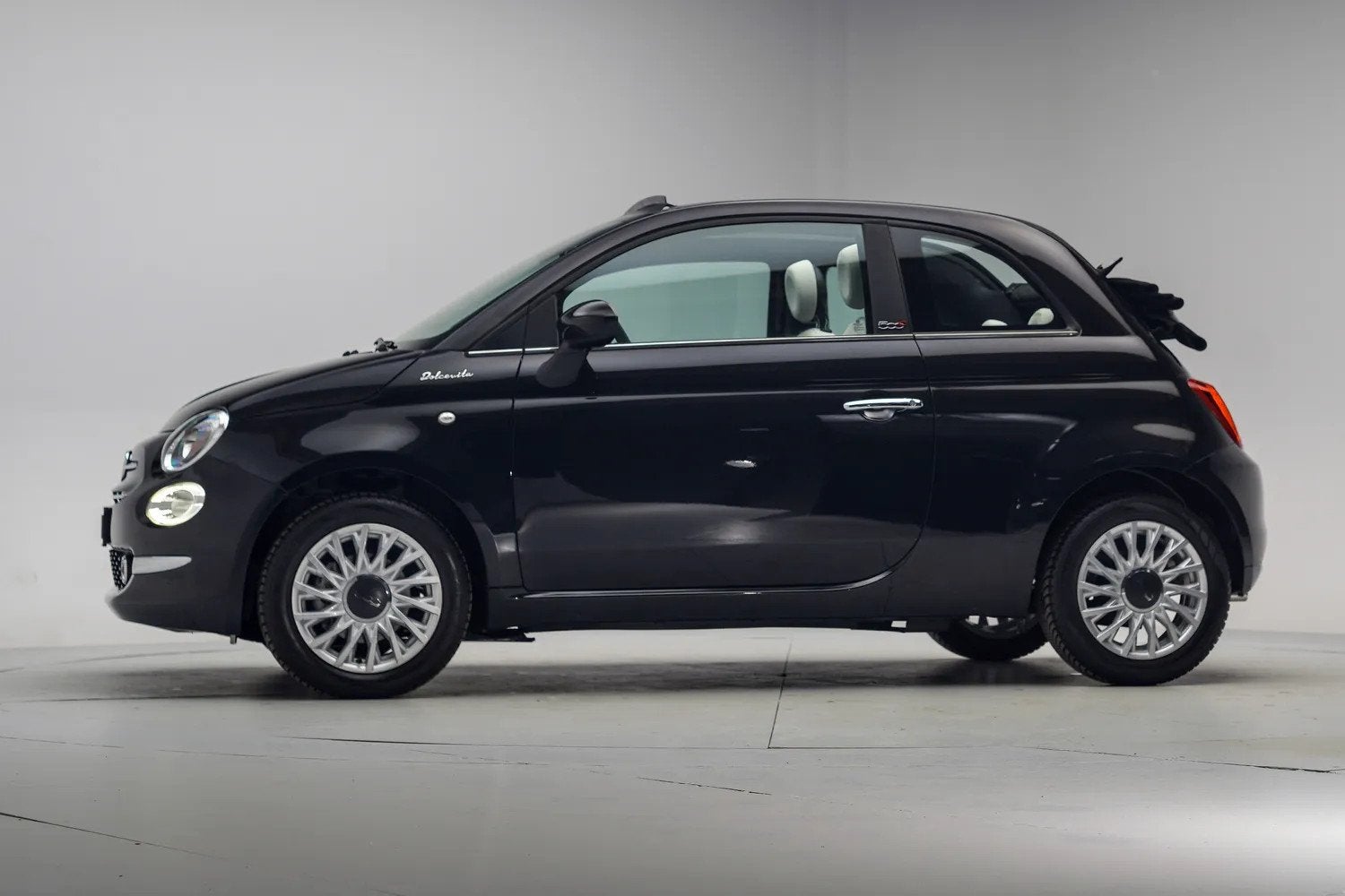 Fiat 500C 1.0 Hybrid Dolcevita [ PDC Start/Stop systeem DAB+, Auto's, Gebruikt, Cabriolet, 4 stoelen, Sportstoelen