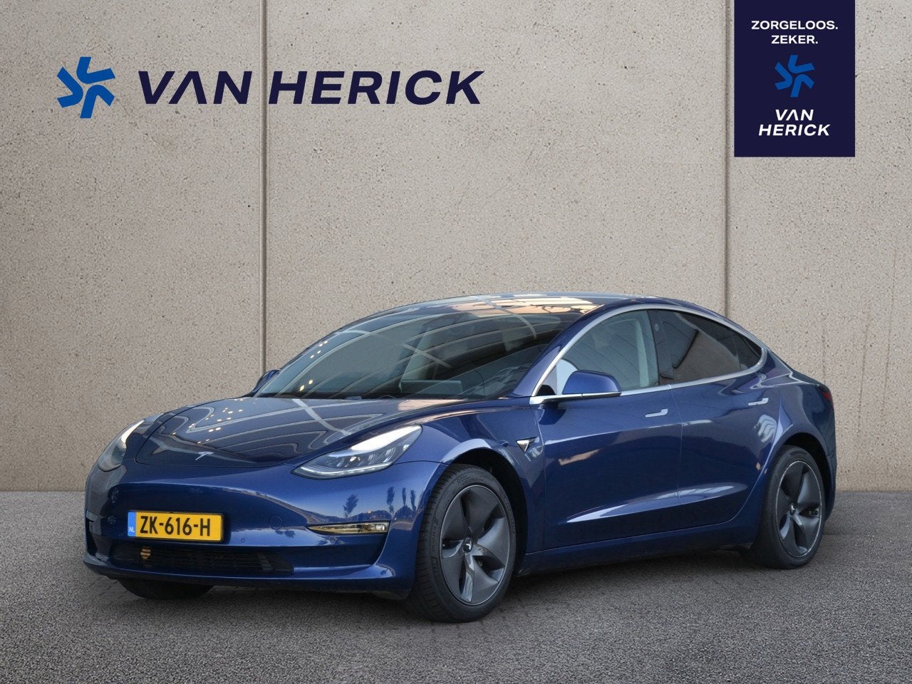 Tesla Model 3 Standard RWD Plus 60 kWh | Trekhaak | Leder |, Auto's, Automaat, 238 pk, Gebruikt, Zwart