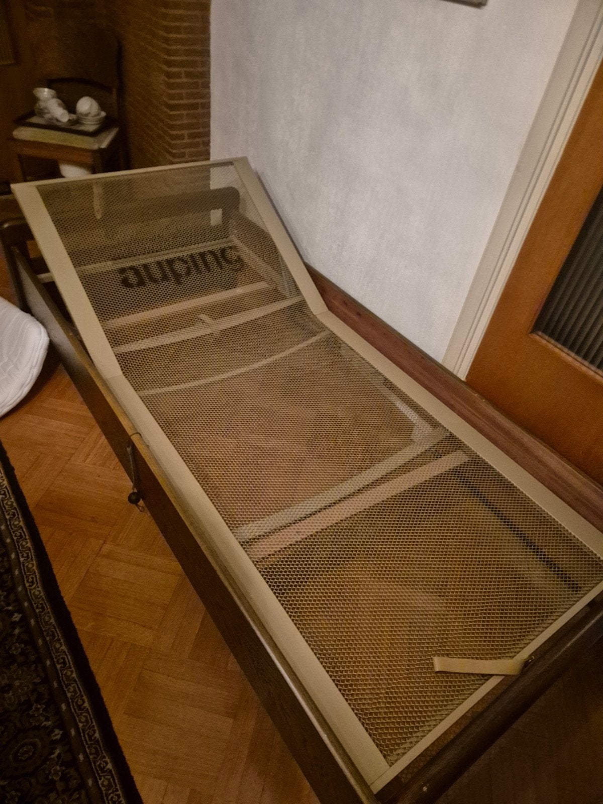 Eenpersoonsbed met verstelbare Auping bedspiraal, Huis en Inrichting, Ophalen, 90 cm, Eenpersoons, Bruin