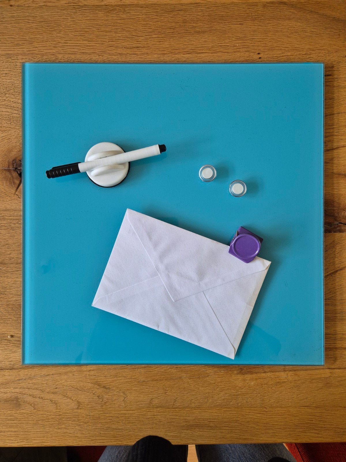 Blauw memobord / magneetbord /whiteboard. 35 x 35 cm, Ophalen, Gebruikt, Magneetbord