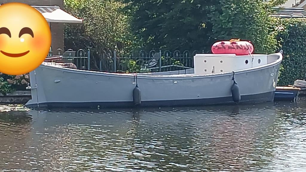 Klassieke Geklonken sloep 8.2 bij 2.8 breedt., Watersport en Boten, Ophalen, 10 tot 30 pk, Staal, Binnenboordmotor