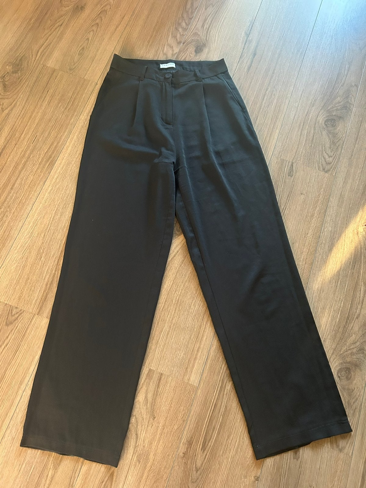 Loavies zwarte broek maat M, Maat 38/40 (M), Zwart, Ophalen of Verzenden, Zo goed als nieuw