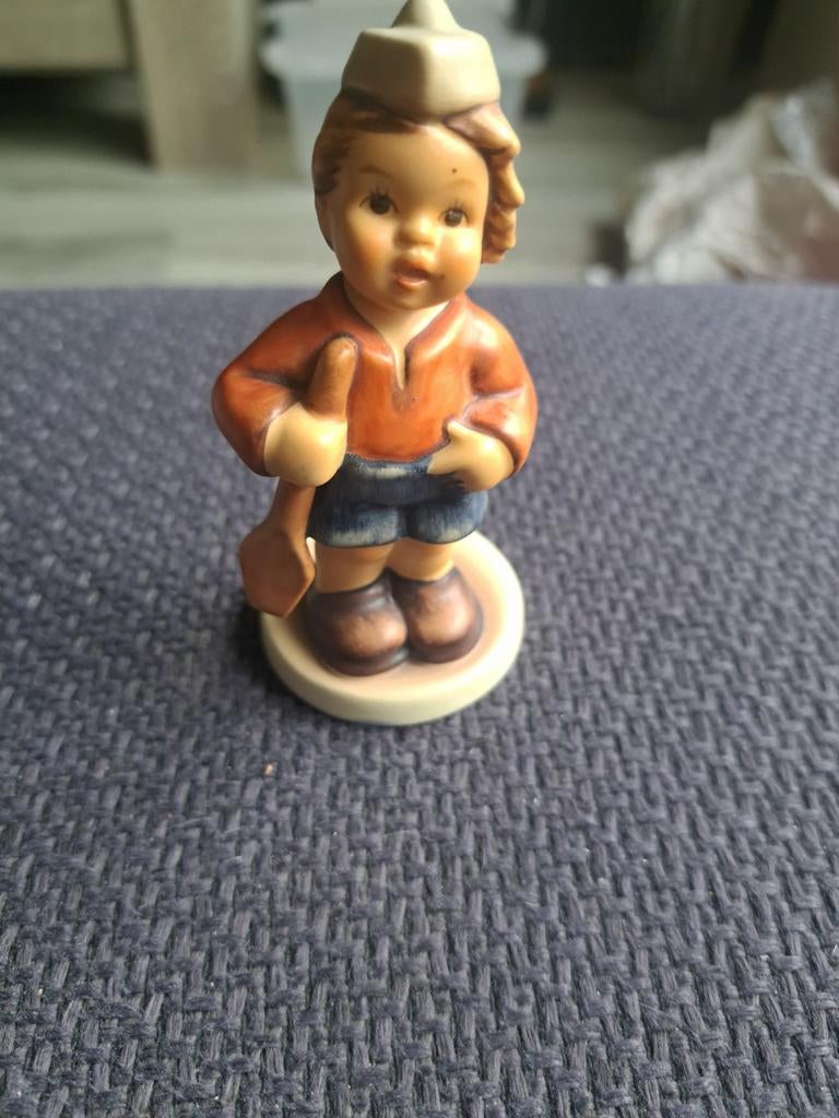 Hummel goebel west germany beeld, Verzamelen, Beelden en Beeldjes, Ophalen of Verzenden, Zo goed als nieuw, Hummel