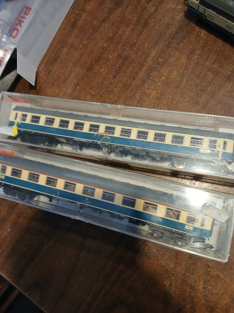 2 mooie fleischmann  rijtuigen, Hobby en Vrije tijd, Modeltreinen | H0, Gelijkstroom, Fleischmann, Wagon, Ophalen of Verzenden