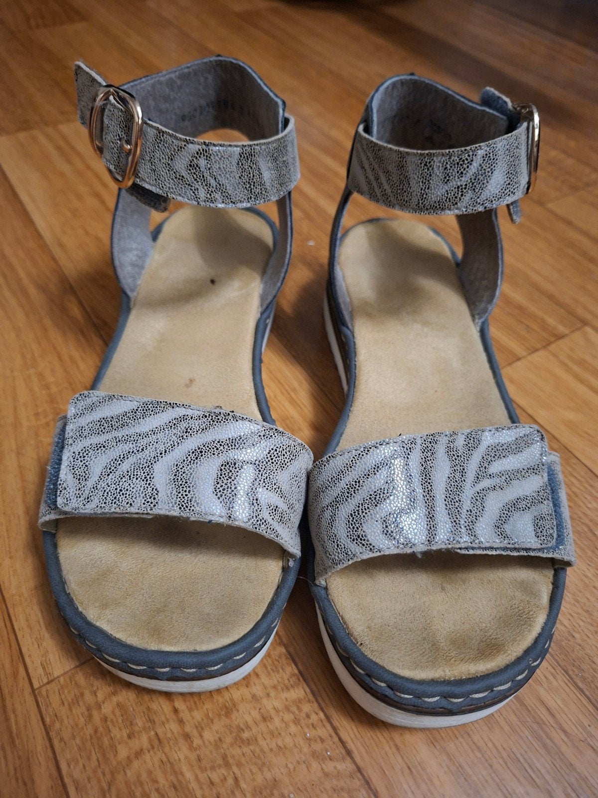 Rieker sandalen maat 37, Kleding | Dames, Schoenen, Zo goed als nieuw, Grijs, Rieker, Sandalen of Muiltjes