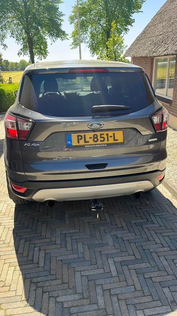 Ford Kuga 1.5 Ecoboost 182PK 4WD AUT 2017 Grijs, Auto's, Automaat, 1498 cc, 4 cilinders, 1850 kg