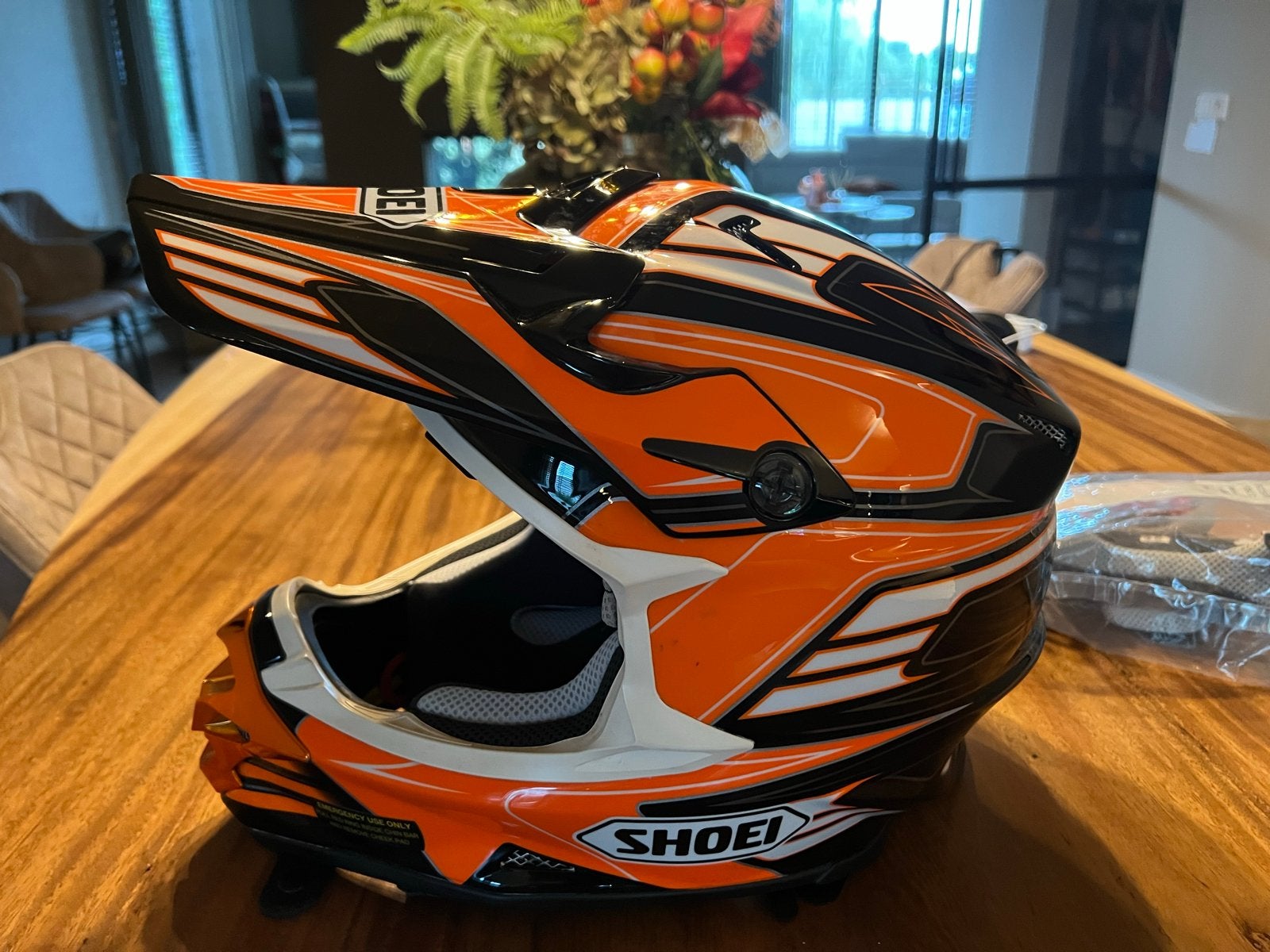 Shoei Offroadhelm - Oranje/Zwart - Maat M, M, Ophalen of Verzenden, Nieuw zonder kaartje, Shoei