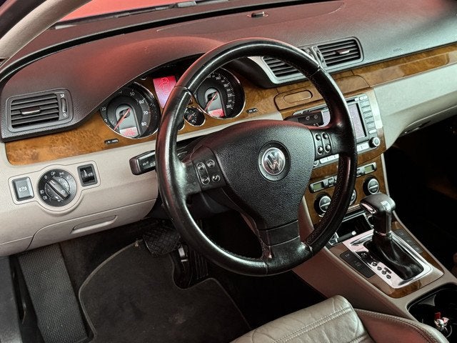 Volkswagen Passat 3.2 V6 Highline 4M, Auto's, Automaat, Gebruikt, Zwart, 252 pk