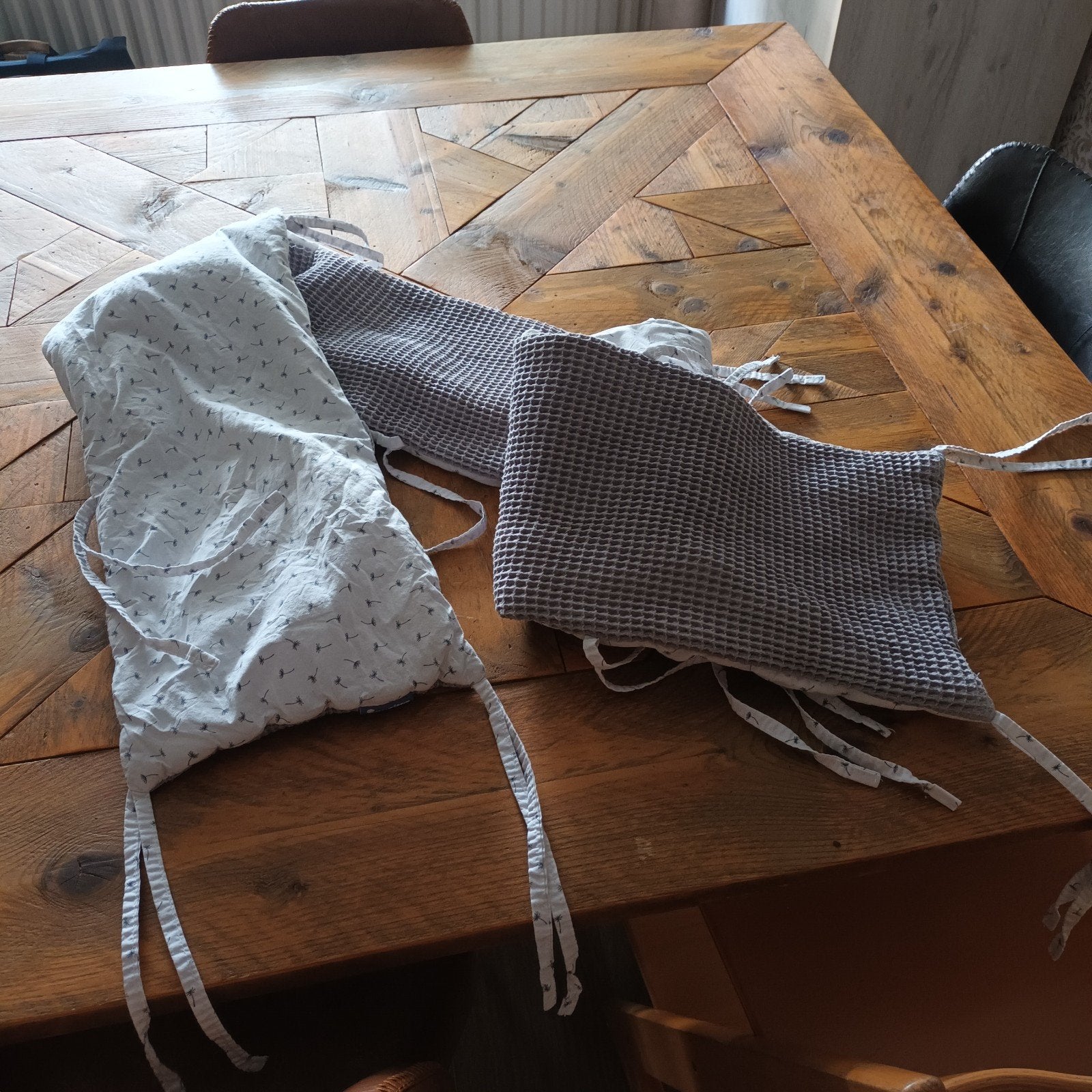 Bedbumper, hoofdbeschermer ledikant, Ophalen of Verzenden, Gebruikt, Ledikant