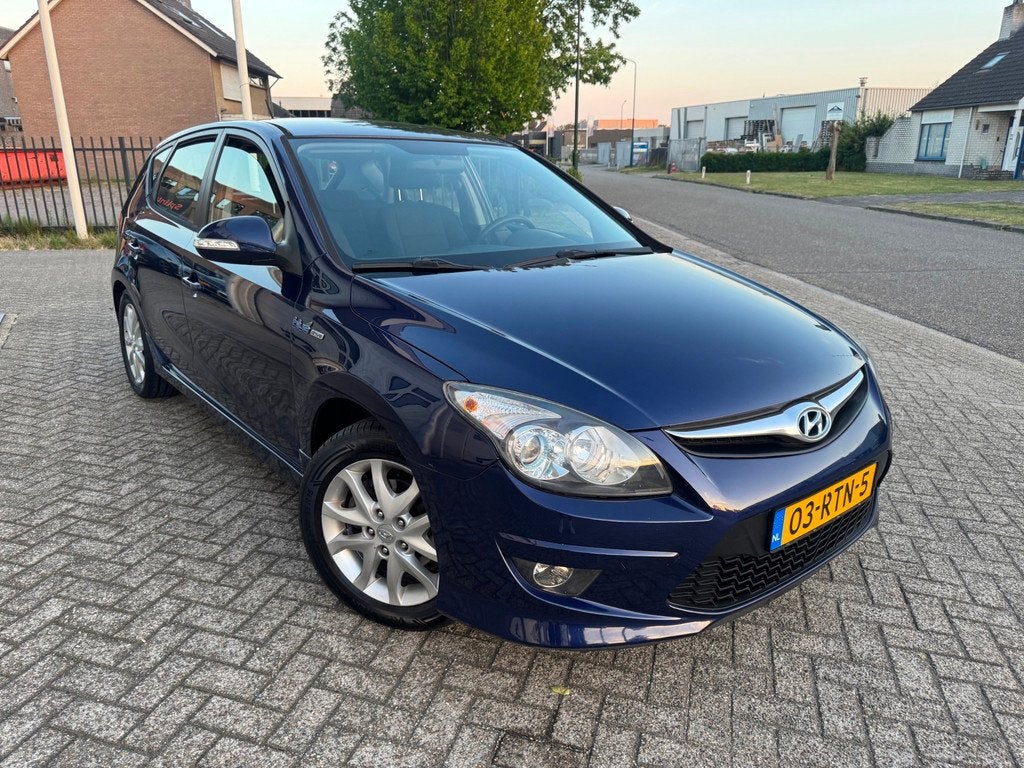 Hyundai I30 1.4i i-Motion Airco, PDC, New APK, Auto's, Hyundai, Voorwielaandrijving, Euro 5, Gebruikt, 4 cilinders