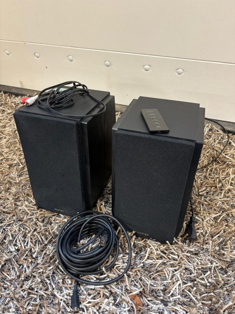 Edifier R1700BT Studio Speakers - Zwart - Bluetooth, Audio, Tv en Foto, Luidsprekers, Zo goed als nieuw, Boekenplank luidspreker