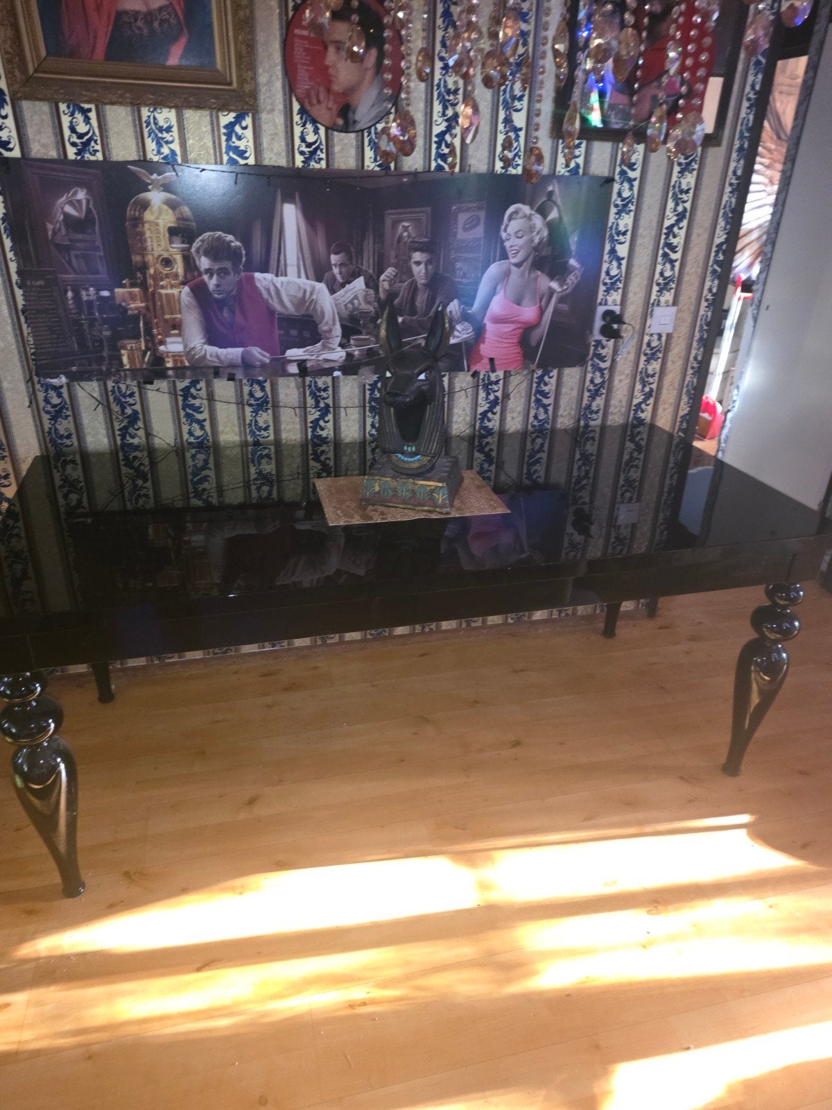 Zwarte hoogglans eettafel met gedraaide poten, Huis en Inrichting, Tafels | Eettafels, Ophalen, Gebruikt, 50 tot 100 cm, Modern, Glamour