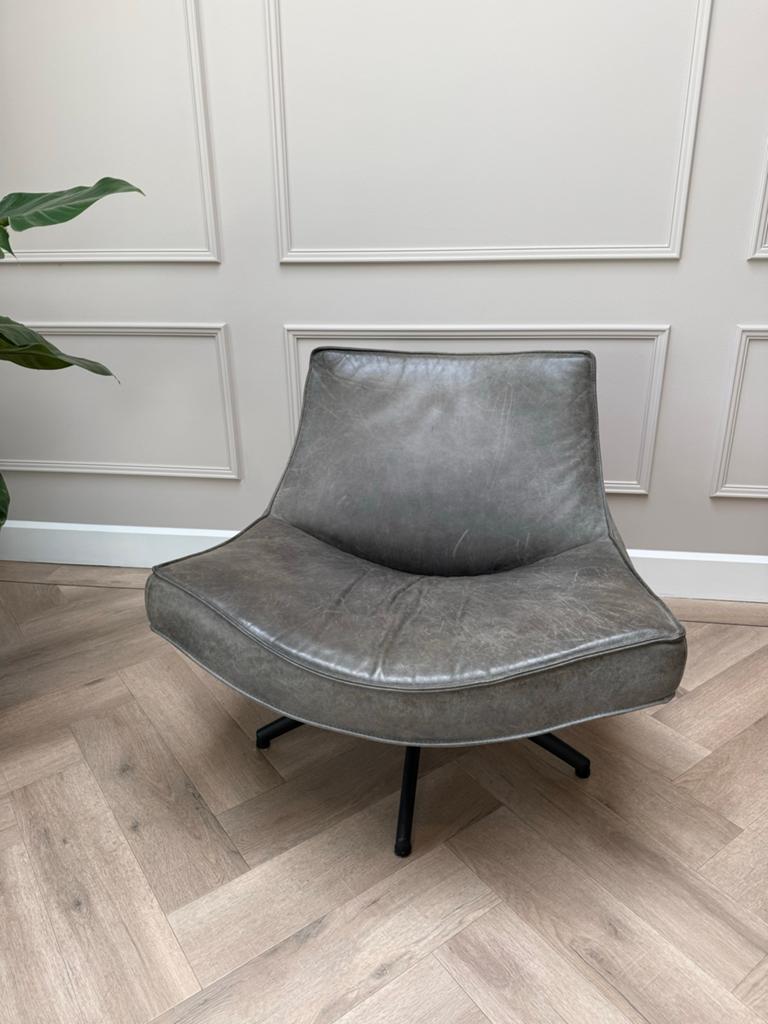 Grijze leren fauteuil met draaivoet, Ophalen, Gebruikt, Leer, Eén