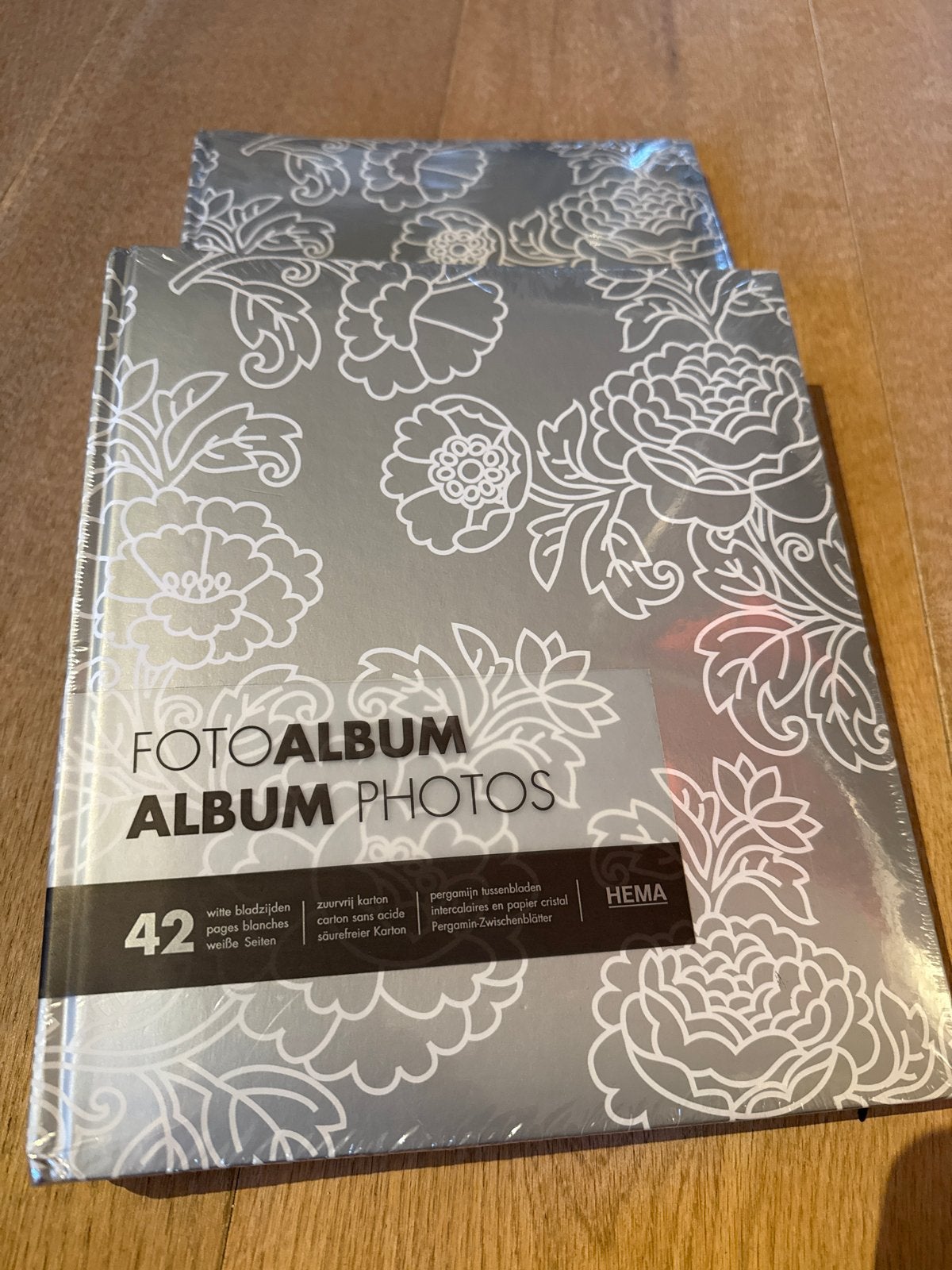 Nieuw HEMA Fotoalbum met 42 witte bladzijden - 2 stuks, Grijs, Plakboek, Met pergamijn tussenbladen, Nieuw
