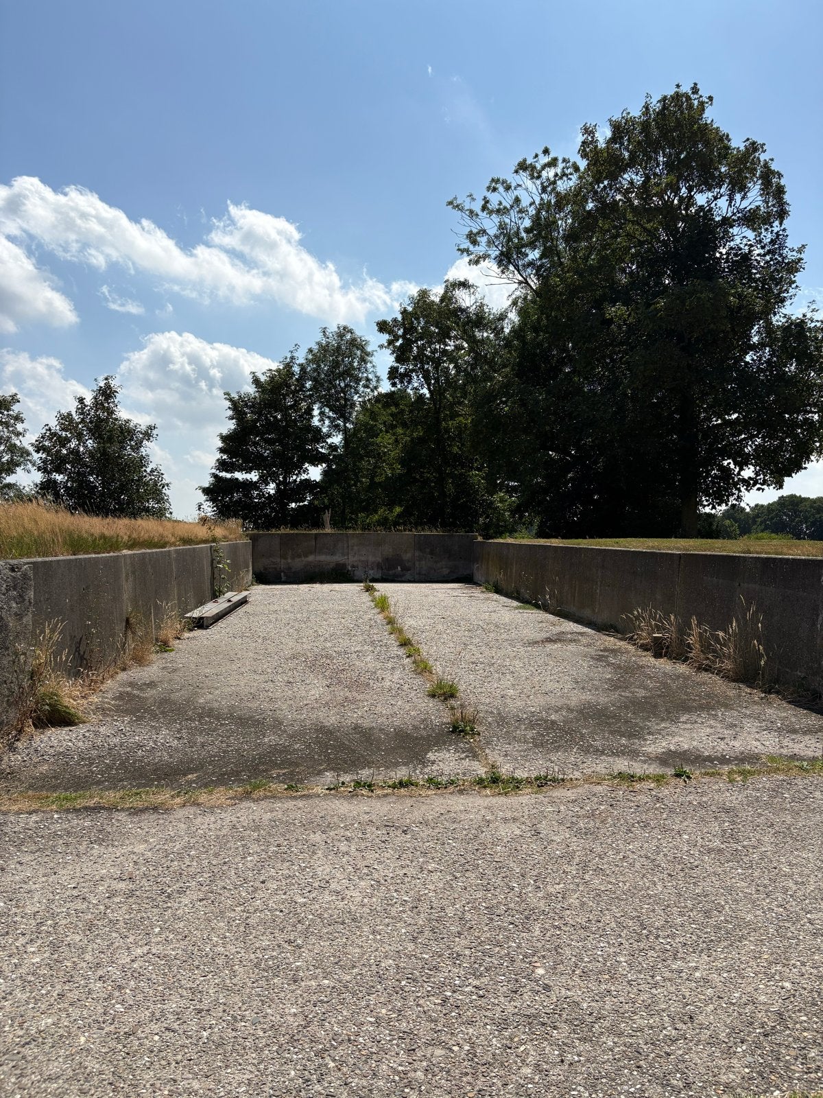 Opslag stalling buiten sleufsilo, Stalling