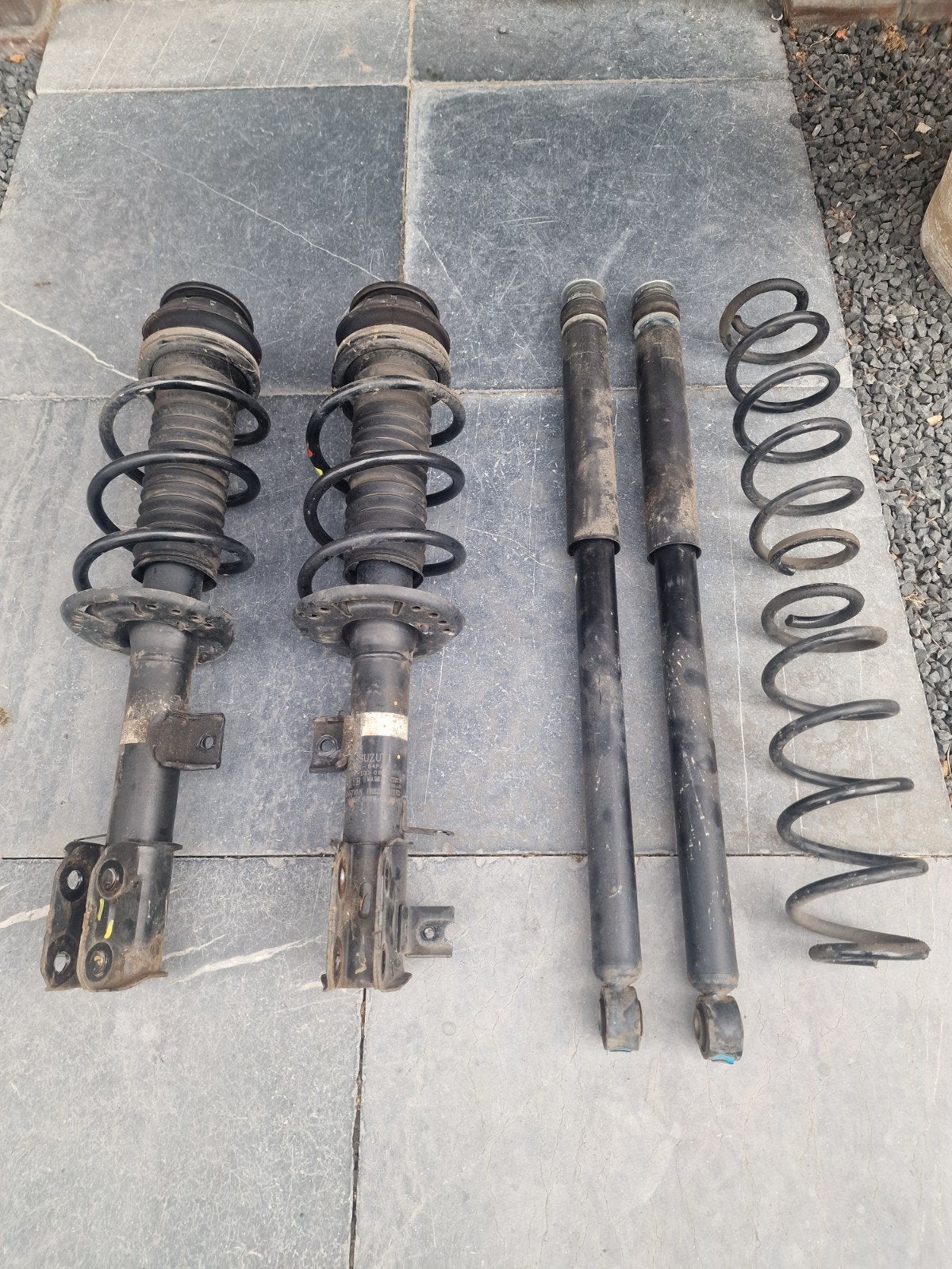 Schokbrekers schokdempers veren set Suzuki Vitara LY (2015-), Auto-onderdelen, Ophalen, Gebruikt, Suzuki