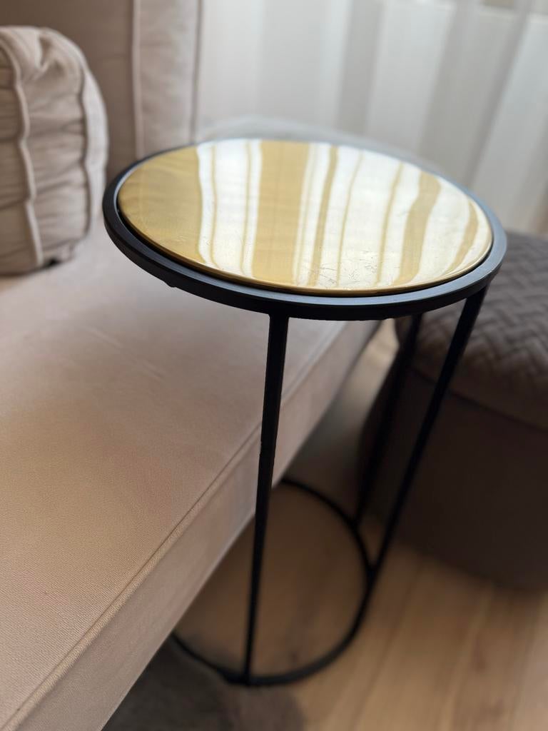 Richmond Bijzettafel met Gouden Blad, 45 tot 60 cm, Minder dan 55 cm, Gebruikt, Metaal of Aluminium