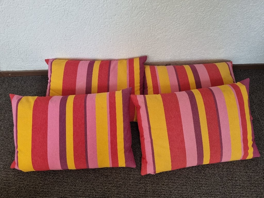 IKEA kussens (Valborg), Ophalen, Gebruikt, Meerkleurig, Afneembare hoes